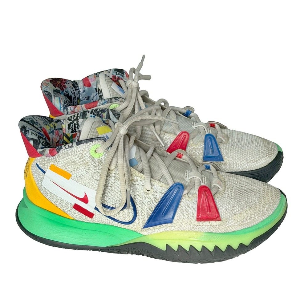 Nike Kyrie 7 Visions Men's Size 7 Sneakers Multi Color Basketball Shoes
